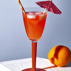 Une image de La Paillotte Fruitée : le cocktail parfait pour une soirée estivale !