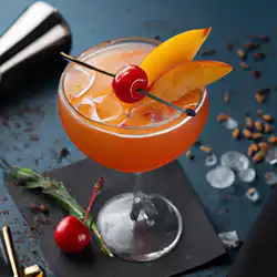 Une image de Le Peachy Sour : le cocktail qui te laisse sur le cul