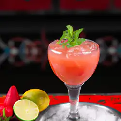 Une image de Le cocktail qui vous fera rêver de fraises et de pommes - image générée par IA (DALL-E)