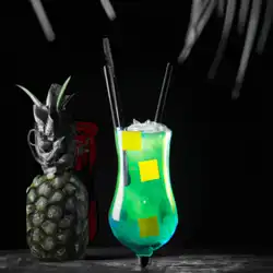 Une image de Le Menthe Tropicale : le cocktail qui te mettra la tête à l'envers