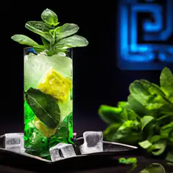 Une image de Un cocktail rafraîchissant pour l'été : Minty-Lemon Fizz 🍹💚🍋