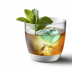 Une image de L'Éveil Printanier: le cocktail qui vous donnera des ailes (et un coup de fouet)
