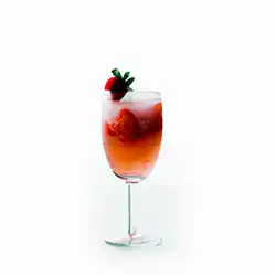 Une image de Cocktail Pétillant Fraise-Pomme : la recette qui va vous faire danser ! - image générée par IA (DALL-E)