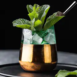 Une image du cocktail Meilleur Chiller Glacé de l'été !  - image générée par IA (DALL-E)