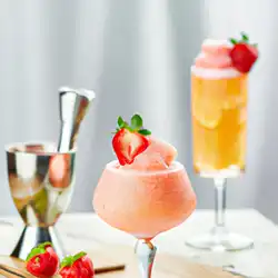 Une image de Fairy Fruits : le cocktail fruité et magique !