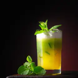 Une image de Feuille de menthe paradisiaque : le cocktail qui t'envoie au septième ciel