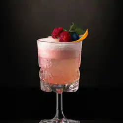 Une image de Royal Sailor, le cocktail qui va vous faire voguer vers le bonheur !